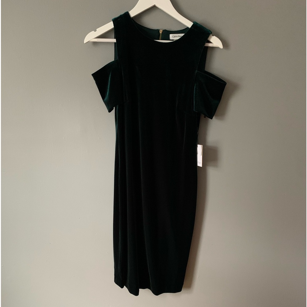 NWT Calvin Klein Dress - Emerald Green (Size 6)